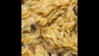 طرز تهیه کیک مرغ و ماکارونی