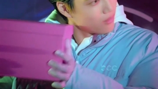 تبلیغ کای برای bcc *_* خیلی کیوته