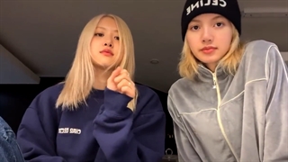 لیسا و رزی دوباره چالش jiggle jiggle رو انجام دادن