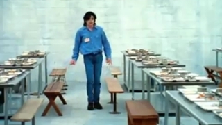 آهنگ They Don't Care About Us(اونا به ما اهمیت نمیدن)مایکل جکسون نسخه زندان