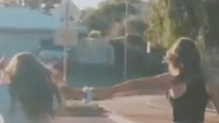 از لحاظ روحی نیاز به این همه تفریح دارم