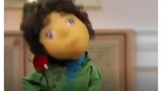 خخخ  زبون داره 2 متر 