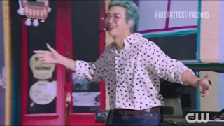 اجرای اهنگ DYNAMITE از BTS :)