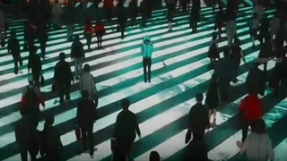 همه می‌دونن که من دارم میشکنم