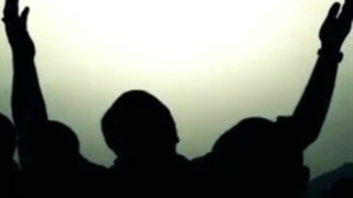 ▪️ جـوانـی مـی‌گفـت  ▪️ در کربلا ، حوائج‌ِ خودم را رها کردم  ▪️ و  فقط برای فرج دعا کردم  ▪️ در خواب دیدم . . .