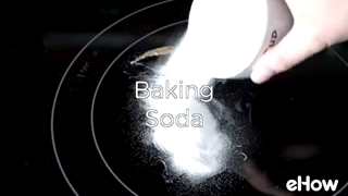 روش پاک کردن پلاستیک ذوب شده روی گاز