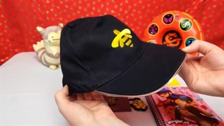 آنباکسینگ میراکلس لیدی باگ : معجزه گر زنبور (Unboxing Miraculous Ladybag)