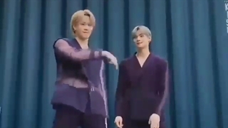 به به دوتا خوشتیپ آهنگ ( وان از گروه آسترو )