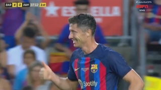 عملکرد روبرت لواندوفسکی مقابل پوماس ( 1 گل و 2 پاس گل )