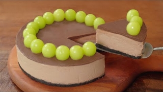 شکلات چیزکیک انگوری زیبا ، یک کیک یخچالی بدون پخت - موج کره ای