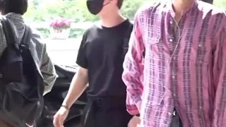 اکسو(چن وکای و دی او و سوهوو شیومین) امروز در فرودگاه به مقصدژاپن برای برگذاری کنسرت smtown