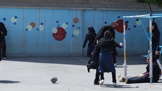 فیلم کوتاه زنگ تفریح