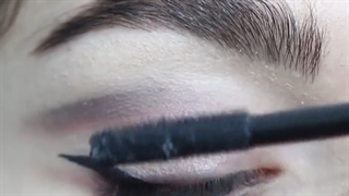 معرفی خط چشم مایع رولی و روش استفاده برند پیپا pippa