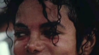 (=......I LIKE YOU......HAVE A CUPCAKE