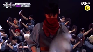 سهون اکسو امشب در street man fighterحضور پیدا کرد نگاهش کنید چقدر خوشتیپه