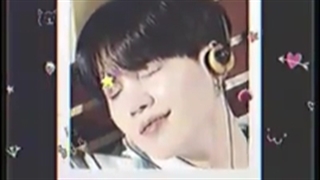 تقدیم با عشق به همه پیشی لاورا:)