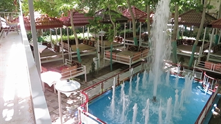 آبنما رستوران ارم www.Abonoor.ir