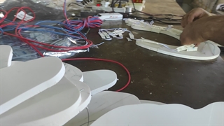 نصب لامپ های smd جهت نورپردازی تابلو