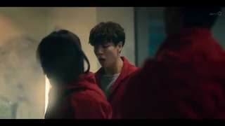 قسمت 3 سریال سرقت پول_ کره +زیرنویس فارسی چسبیده Money Heist_ Korea – Joint Economic Area با بازی لی هیون وو