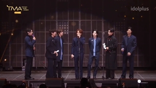 پارت دوم کات اعلام برد و دریافت جایزه‌ی اصلی "دسانگ" توسط بی‌تی‌اس‌ در مراسم The Fact Music Awards 2022