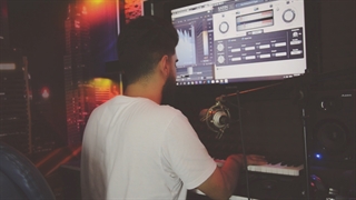 قسمتی از آهنگ ( دوباره دیدمت ) از مهران طاها