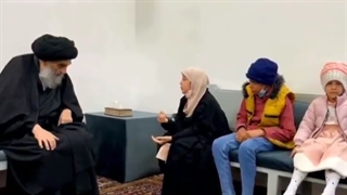 دیدارکودک سرطانی باآیت الله سیستانی