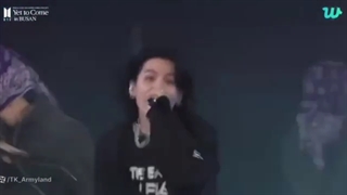 اجرای آهنگ Run BTS در کنسرت بوسان 2022