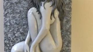 هلیا علیزاده اجرای گچبری طرح دختر