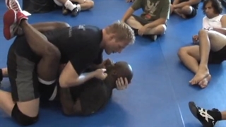 [MMA] Attacking the Guard - Josh Barnett