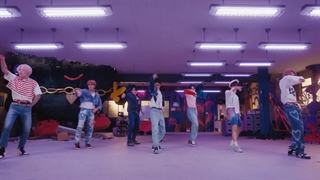 Stray Kids CASE 143 mv
