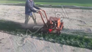 فرچه زدن زمین چمن مصنوعی فوتبال