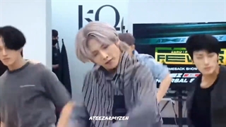 دنس پرکتیس Win از  Ateez