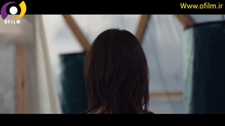 سکانسی هیجانی از فیلم هجوم ملخ ها (the swarm)