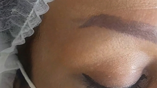 ریمو دنباله ابرو