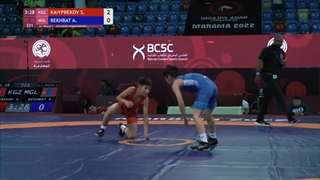 Round 1 FS - 38 kg: S. KAIYPBEKOV (KGZ) v. A. BEKHBAT (MGL)