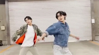 چالش دنس "run bts" از نیکی و جونگوان انهایپن