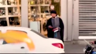 بیا عمامه این آخونده رو بزنیم!