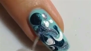 آموزش شیوه طراحی ناخن بسیار شیک و سریع