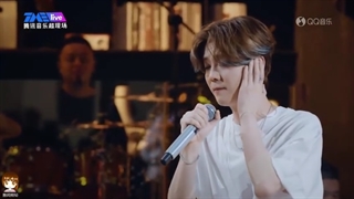 اجرای جدید آهنگ I Don't Know از لوهان در کنسرت آنلاین Long Time No see 2022