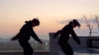 تهکوک یک تیک تاک جدید با چالش ران بی تی اس ساختن