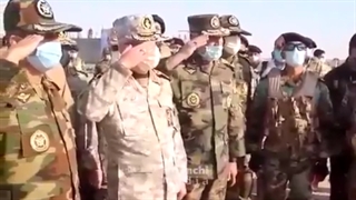 رجز خوانی و خیرمقدم یک ارتشی دلاور به رییس ستاد کل نیروهای مسلح