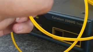 طریقه‌ ی اتصال کابل فیبر نوری به ماژول و اتصال ماژول به سوییچ