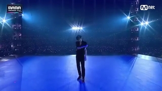 اجرای j hope در MAMA 2022