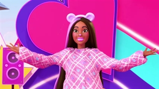 Barbie & barbie _simli pembe slime kaplaniyor