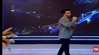 هاشم رمضانی اجرا در برنامه شب نشینی قطعه دوری از تو