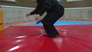 یک دهه هشتادی - مدافع امنیت شما