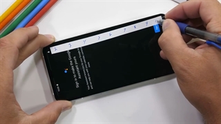 تست مقاومت گوشی Nothing Phone 1