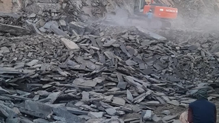 فروش سنگ لاشه فروش مستقیم از معدن 09199377638