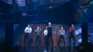 اجرای آهنگ Damage از اکسو در کنسرت EXOPLANET #5 EXplOration in Seoul