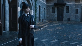 سریال ونزدی Wednesday قسمت اول 1 با زیرنویس فارسی آنلاین